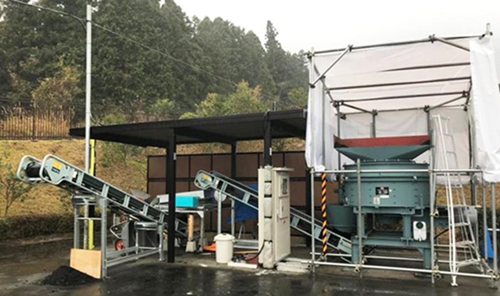 団粒機に脱水ケーキを投入