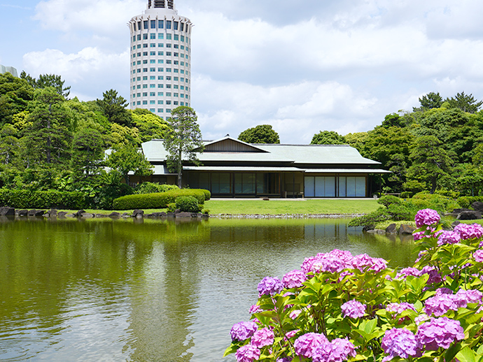 日本庭園「見浜園」の写真