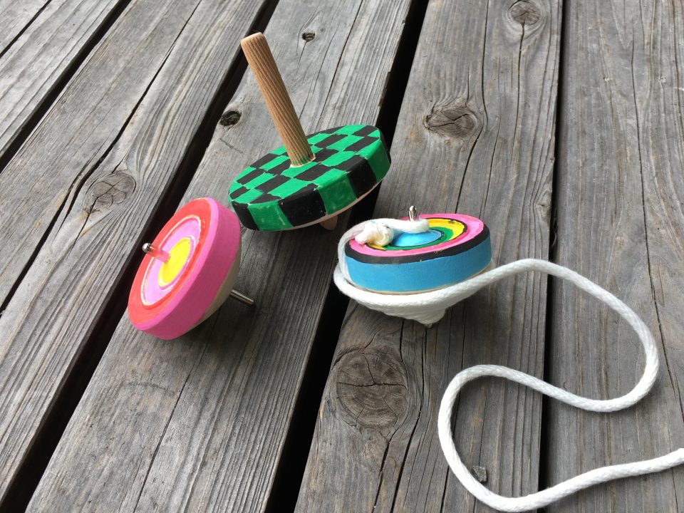 昔あそび広場 こまであそぼう