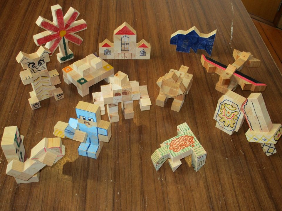 夏の木工体験♪どうぶつのカスタネット作り&キューブクラフト