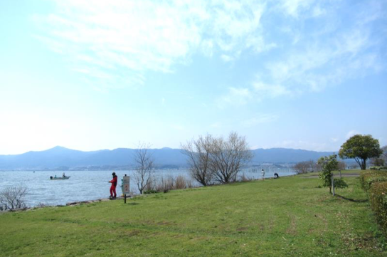 湖岸緑地赤野井吉川地区