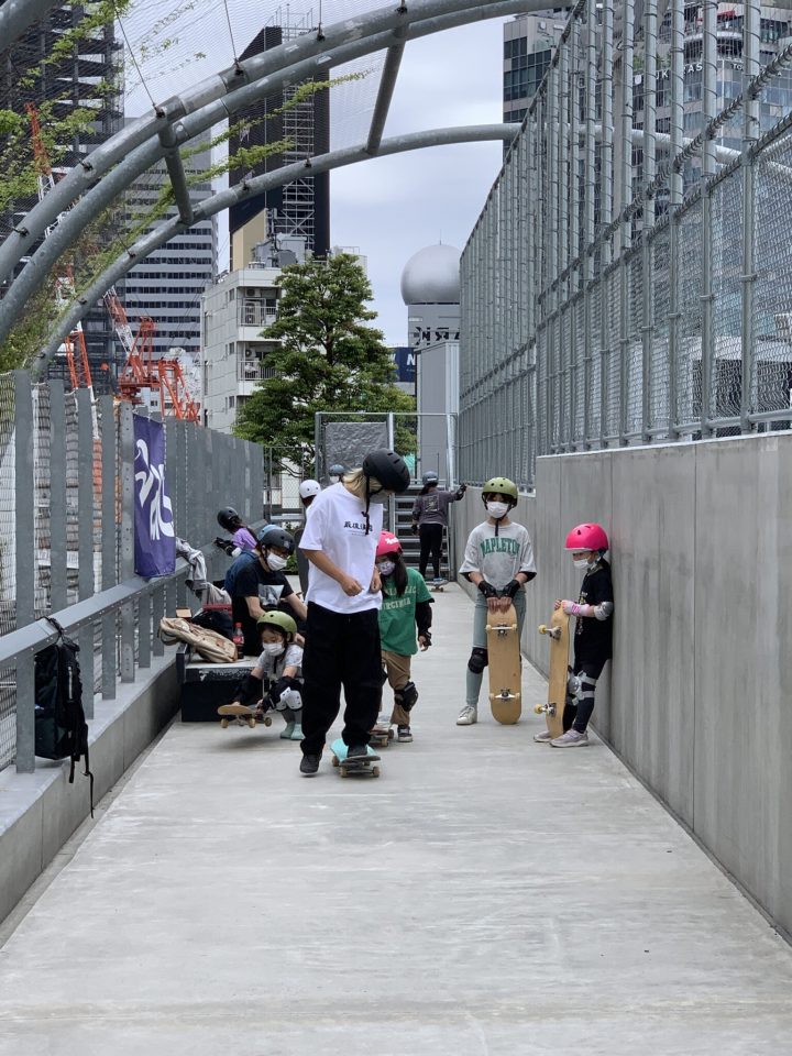 MIYASHITA PARK SKATEBOARD SCHOOL