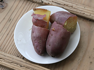 焼き芋写真